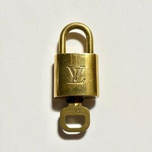 Louis Vuitton Padlock with Key #343